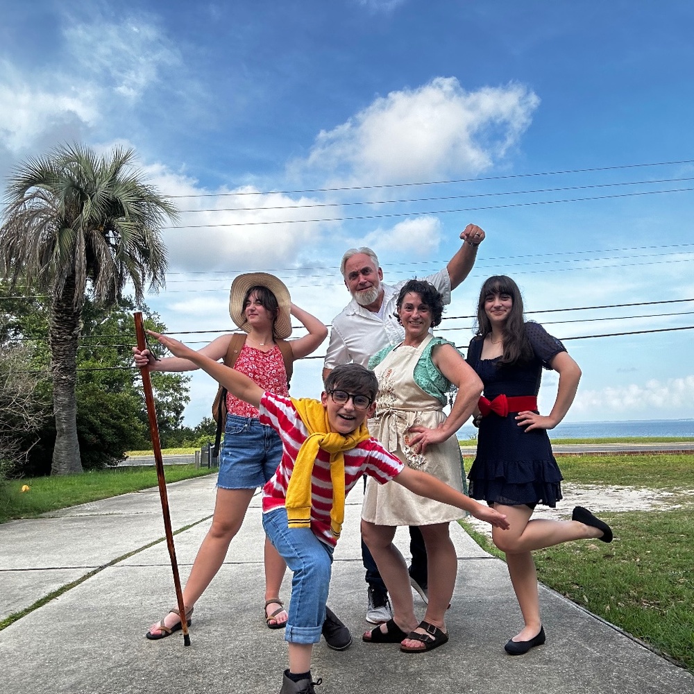 Meet your Posher, Alethea